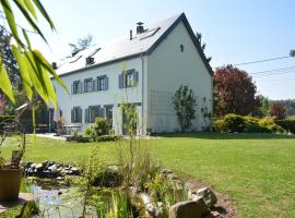 Peaceful Holiday Home, hotel v destinaci Rochefort