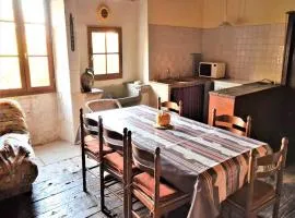 Cahors Countryside Retreat