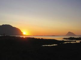 7 person holiday home in Bøstad, Hotel in Alstad