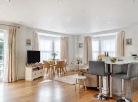 1 Bed in Freshwater oc-t32758