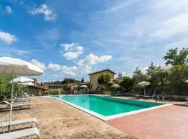 Farmhouse in Perugia with Swimming Pool