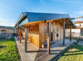Chalet in Harreberg with Garden Views, hotel din Harreberg
