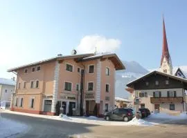 Spacious Apartment in Uderns near Ski Area