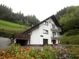 Modern Apartment in Bad Peterstal-Griesbach with Vineyards