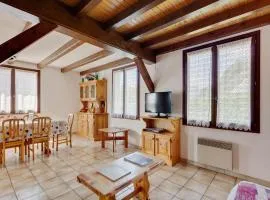Chalet in Montagny near Ski Slopes