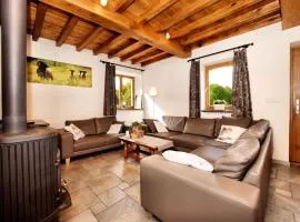 Forest-Edge Stay, Burtonville