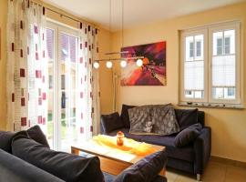 Holiday House Nightingale, Glowe, hotel in Glowe