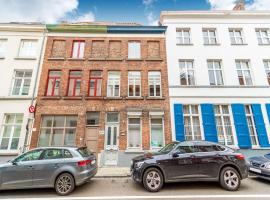 Spacious holiday home in Bruges, ξενοδοχείο στην Μπριζ