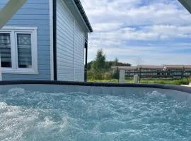 Comfortable holiday houses near the sea, Rewal