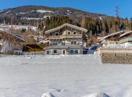 Apartment in Neukirchen near Ski Lift, ξενοδοχείο σε Wald im Pinzgau