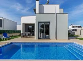 Villa near Obidos Lagoon and Surf Beaches