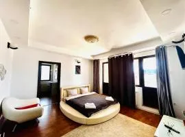 NEW 1BR Apartment w Parking and Fast Wi-fi