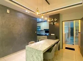 Airra Homestays kampung Paloh Ipoh Town