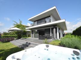 Villa in Harderwijk with Sauna, Hotel in Harderwijk