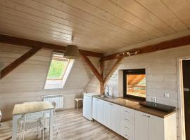 Sielski Loft Mazury w pobliżu jezior, Elganowo, Pasym, hotel di Grzegrzółki