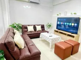 Cozy Living Sukhumvit38 with 3 comfortable bedrooms