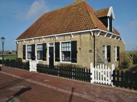 Holiday Home in Texel near Sandy Beaches