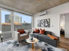 Corporate-Friendly 4BR Stylish & Central