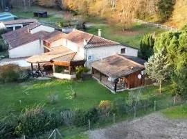 Gîte familial calme avec piscine, vue sur les chevaux