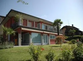 Villa in Barasso near Lake Varese