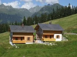 Chalet in Sankt Gallenkirch near Ski Bus