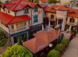 La Casa Boutique
