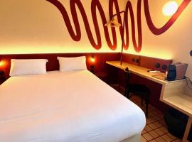 The Originals City, Hôtel du Phare, Bordeaux Mérignac, hotel near Mérignac Airport - BOD, Mérignac