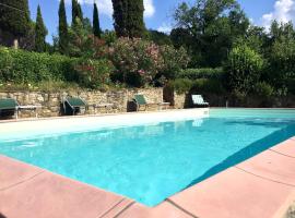 Scenic Stay in Restored Retreat, hotel sa Monterchi