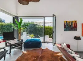 Luxury Villa- Pool, garden, total privacy