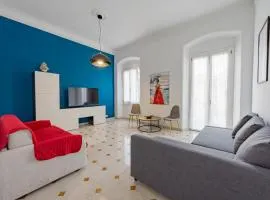 5 terre Blue light house