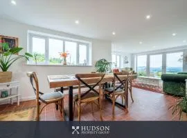 Modern Snitton Cottage & Gardens
