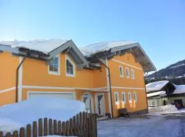Mansion in Goldegg near Ski Lift