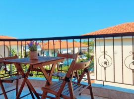 Isolde Apartment, hotel di Kallithea