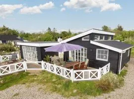 8 person holiday home in Løgstør-By Traum