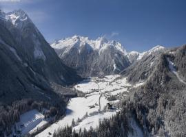 Chalet in Krimml near Zillertal Ski Arena, hotel in Krimml
