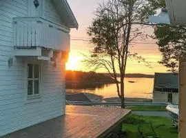 6 person holiday home in Bjarkøy