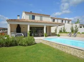 Villa in Malaucène near Mont Ventoux