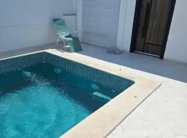 Villa Ayem avec piscine à l'étage