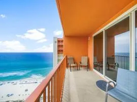 Beachfront, Ocean Views, Sleeps 6 , Hot tub