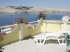 Apartments Roza – hotel w mieście Miškovići