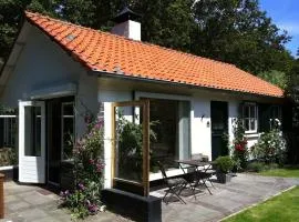 Beautiful holiday home Zeeroos in Zeeland