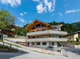 Apartment Alpendorf near Ski Slopes