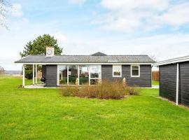 8 person holiday home in Ebeltoft-By Traum