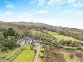 14th Century Retreat