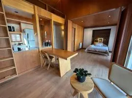 Departamento 3 ambientes, modernoso, cálido y a media cuadra de la calle principal. 2 PAX (V420)