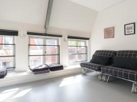 Tweede Laurierdwarsstraat Apartment, βίλα στο Άμστερνταμ