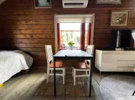 Aurora Lodge