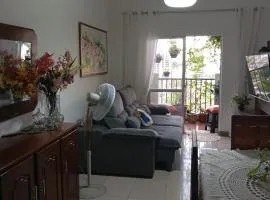 Apartamento Inteiro dois dormitórios e um banheiro social - Próximo ao Parque da Cidade e Hangar - COP30