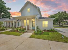 Home Run House - King Bed - Loft - Sports Complex