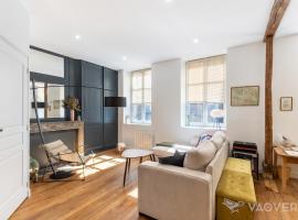 T2 Les Marionnettistes, 3 people, baby equipment, hotel in Charleville-Mézières